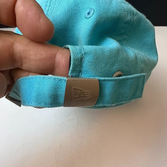 WOMEN'S CAP, DISNEY "ELSA" CAP WITH SEQUINS LOGO - Picture 5 of 5